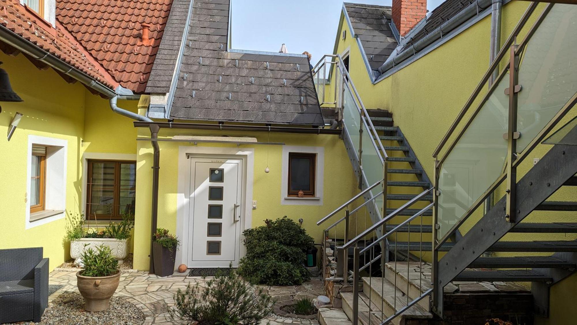 Ferienwohnung Im Thermenland Fuerstenfeld Exterior foto